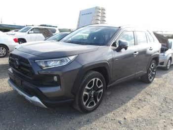 2019 TOYOTA RAV 4 WITH SUNROOF MXAA54-2003737