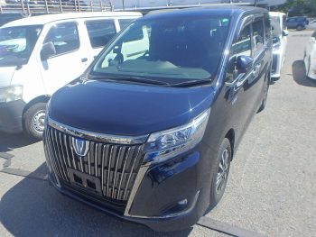 2019 Esquire Gi Premium by Toyota (Hybrid)