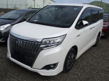 2019 Toyota Esquire Gi Premium (Hybrid)