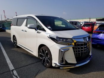 TOYOTA ALPHARD EXECUTIVE