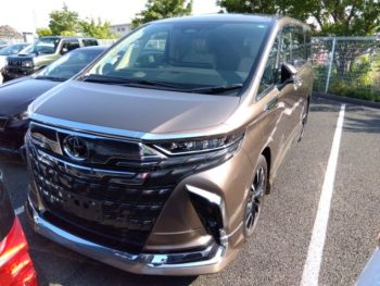 TOYOTA ALPHARD